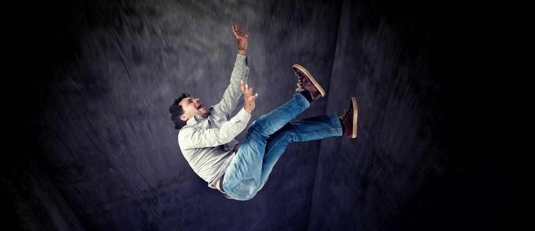 What Does It Mean When You Dream About Falling? meaning and interpretation