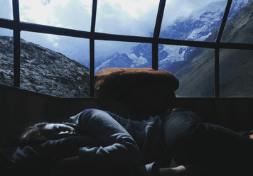 Is Sleeping Facing North the Key to Better Sleep?