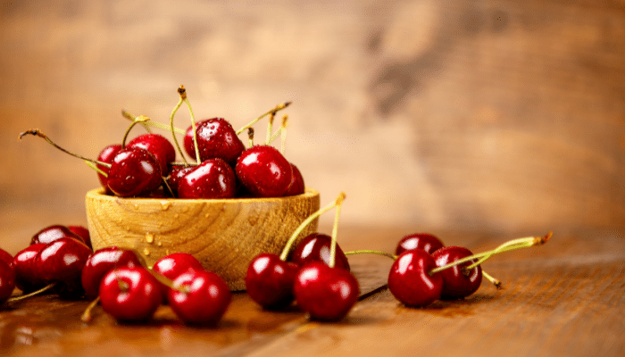 9 Best Foods to Eat Before Bed | Foods with Melatonin