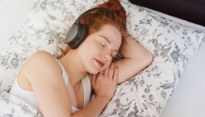 Sleep With Headphones Every Night 