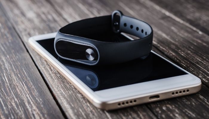8 Best Fitbit Alternatives in 2021