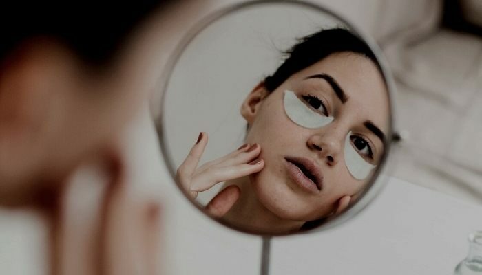 beauty sleep plays a significant role in making dark circles disappear 