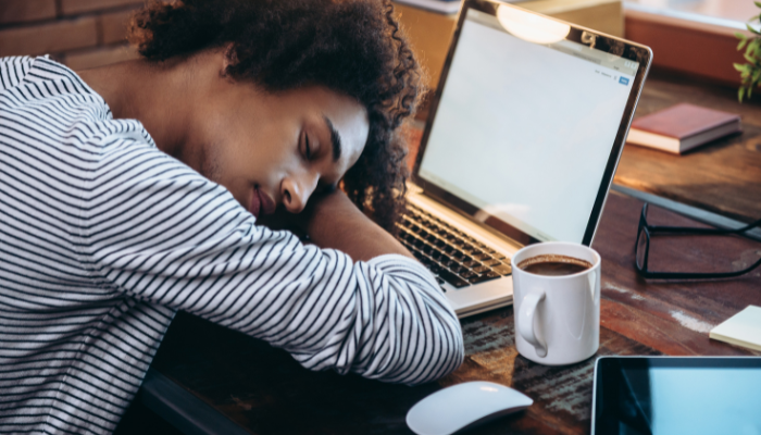Although taking a 20 to 40 minutes nap in the afternoon boosts the energy level, a longer nap delays sleep, leading to a frustrating night