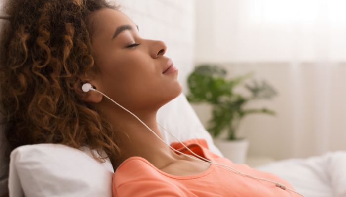 Listening to mind-relaxing, soft sounds often leaves a calming effect on the prefrontal cortex, the part of the brain that controls thought formation and analysis