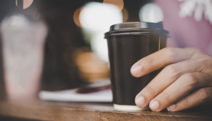 Since caffeine has a half-life of 4 to 6 hours, it is better not to consume it at least 6 hours before sleep or bedtime.